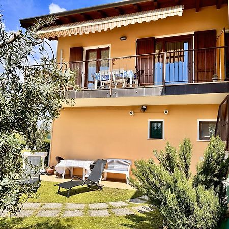 Ferienwohnung Il Fienile Di Manerba Manerba del Garda Exterior foto