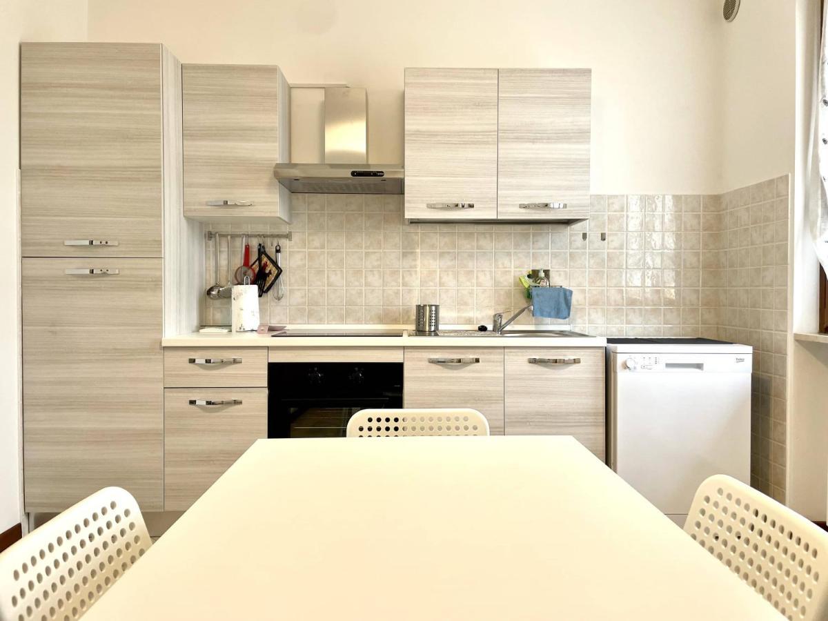 Ferienwohnung Il Fienile Di Manerba Manerba del Garda Exterior foto