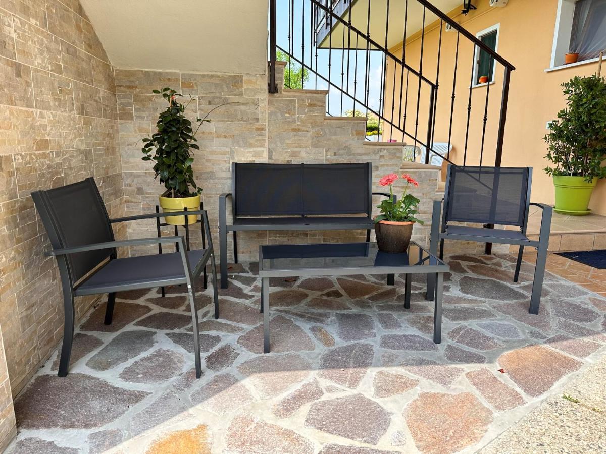 Ferienwohnung Il Fienile Di Manerba Manerba del Garda Exterior foto