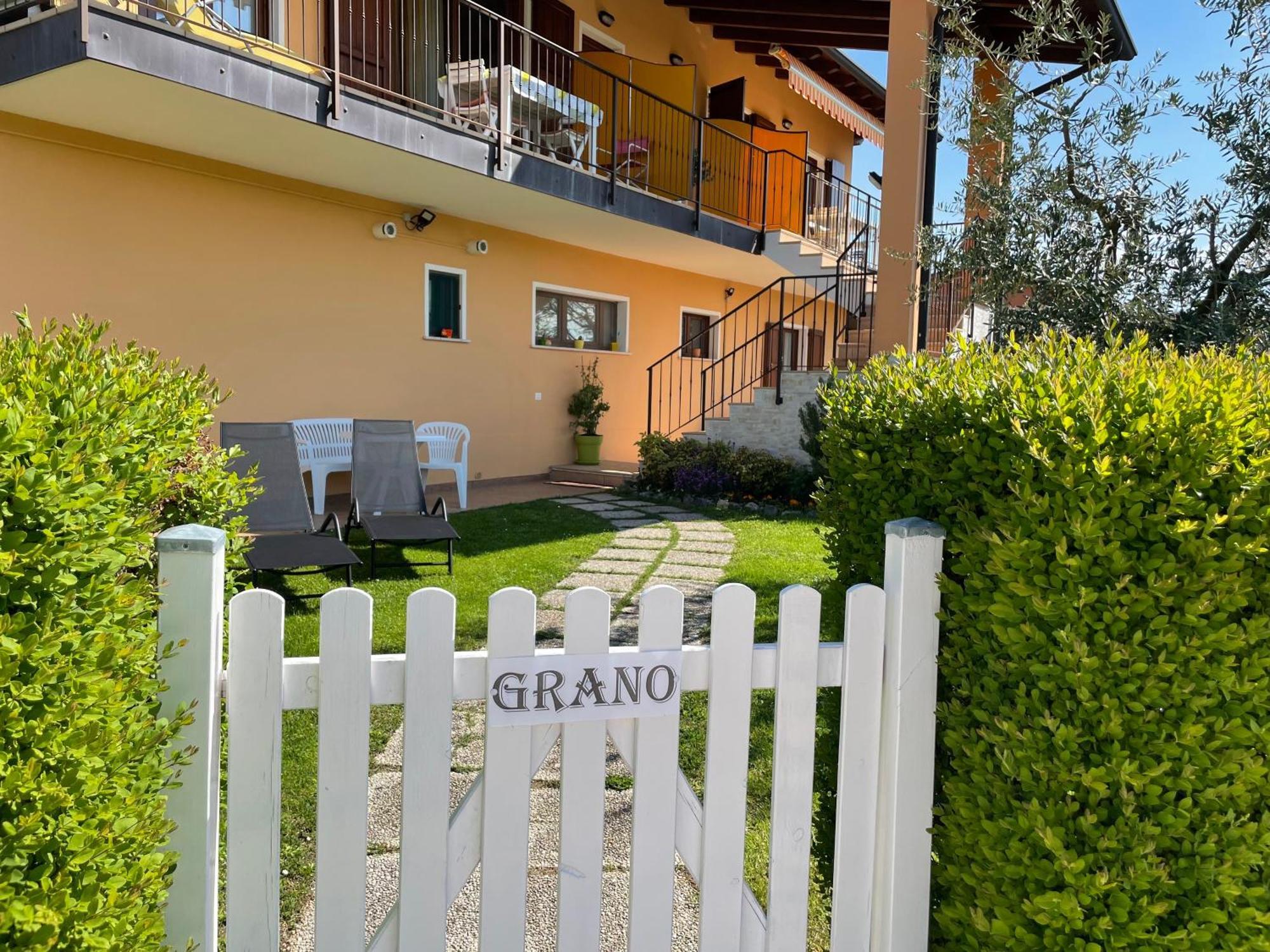 Ferienwohnung Il Fienile Di Manerba Manerba del Garda Exterior foto