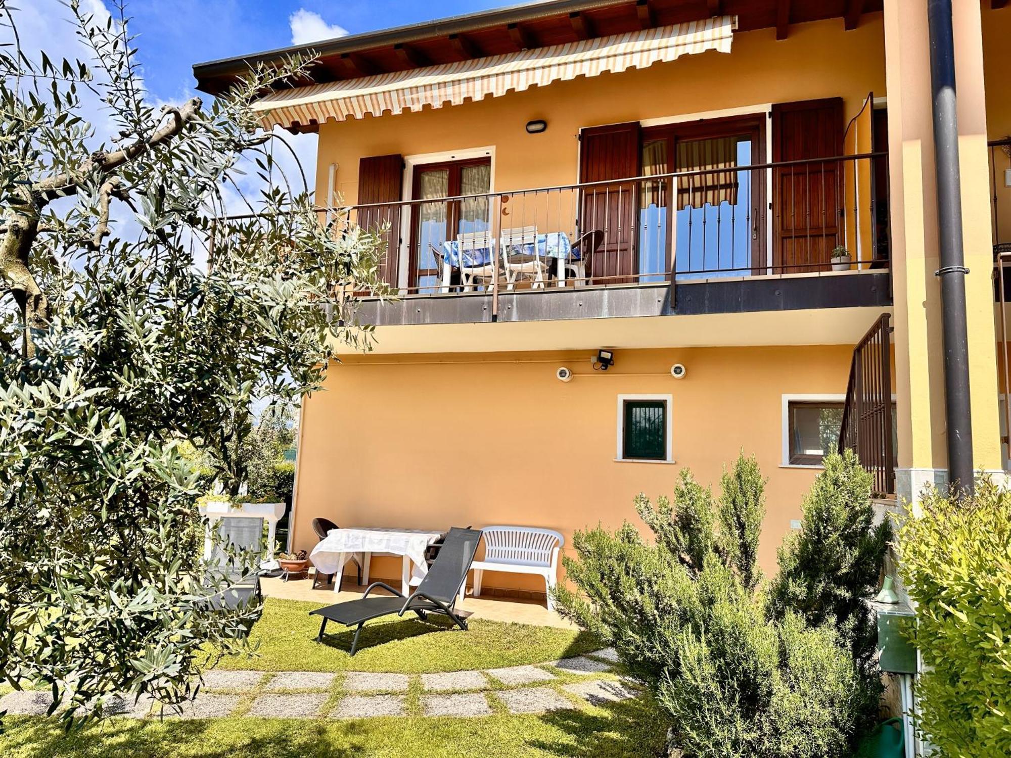 Ferienwohnung Il Fienile Di Manerba Manerba del Garda Exterior foto